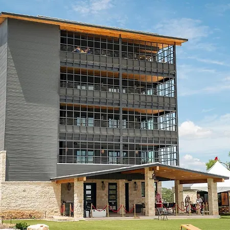 Resort At Fredericksburg Unit 8